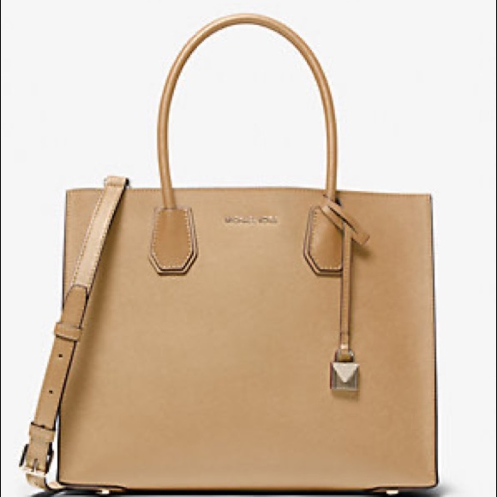 Michael Kors Large Mercer Bag - Camel